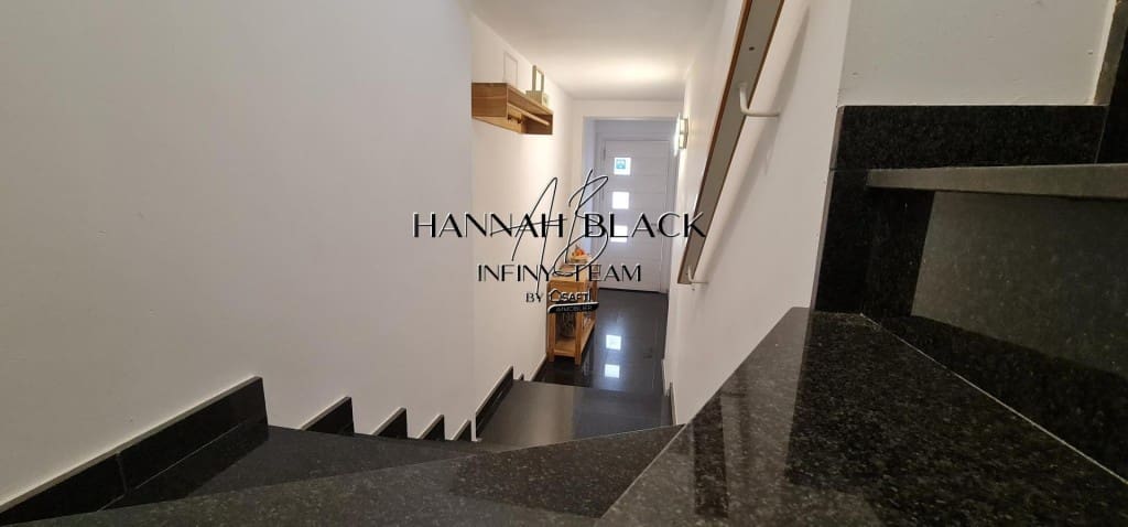 4 bedroom Villa for sale in Piera with garage - € 355,000 (Ref: 9595120)