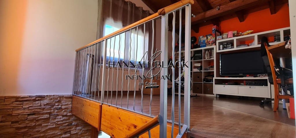 3 bedroom Villa for sale in Vallirana with pool garage - € 599,000 (Ref: 9595121)