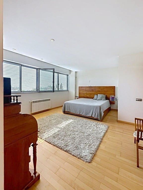 5 chambre Villa/Maison à vendre à Barcelone ville avec garage - 1 950 000 € (Ref: 9595128)