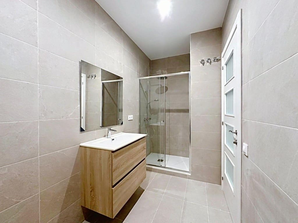 2 chambre Appartement à vendre à Barcelone ville - 375 000 € (Ref: 9595129)