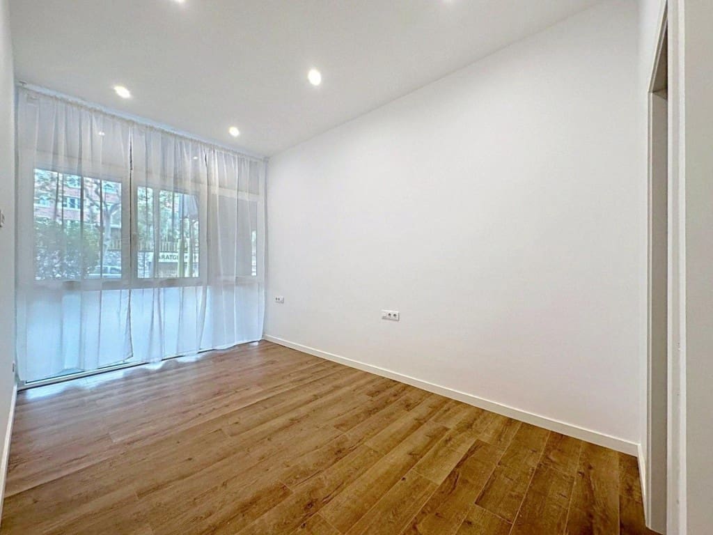 2 chambre Appartement à vendre à Barcelone ville - 375 000 € (Ref: 9595129)