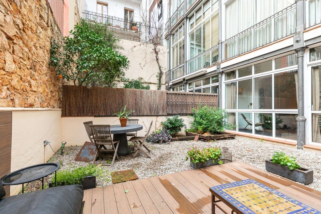 5 slaapkamer Flat te koop in Barcelona stad - € 1.600.000 (Ref: 9595130)