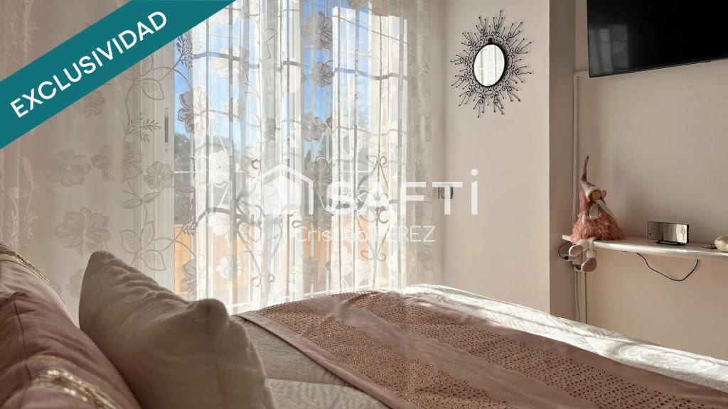 Adosado de 4 habitaciones en Lloret de Mar en venta con piscina garaje - 397.000 € (Ref: 9595137)