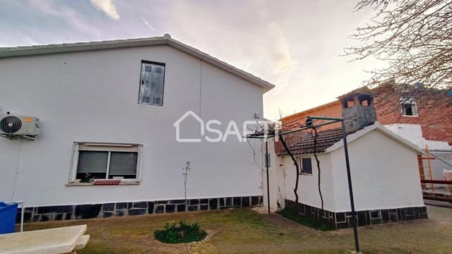 4 bedroom Villa for sale in El Montmell - € 275,000 (Ref: 9595139)