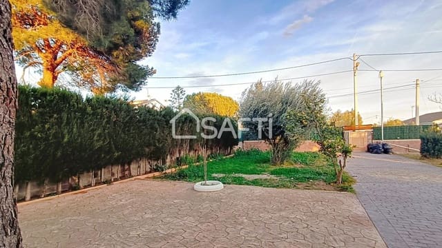 4 bedroom Villa for sale in El Montmell - € 275,000 (Ref: 9595139)