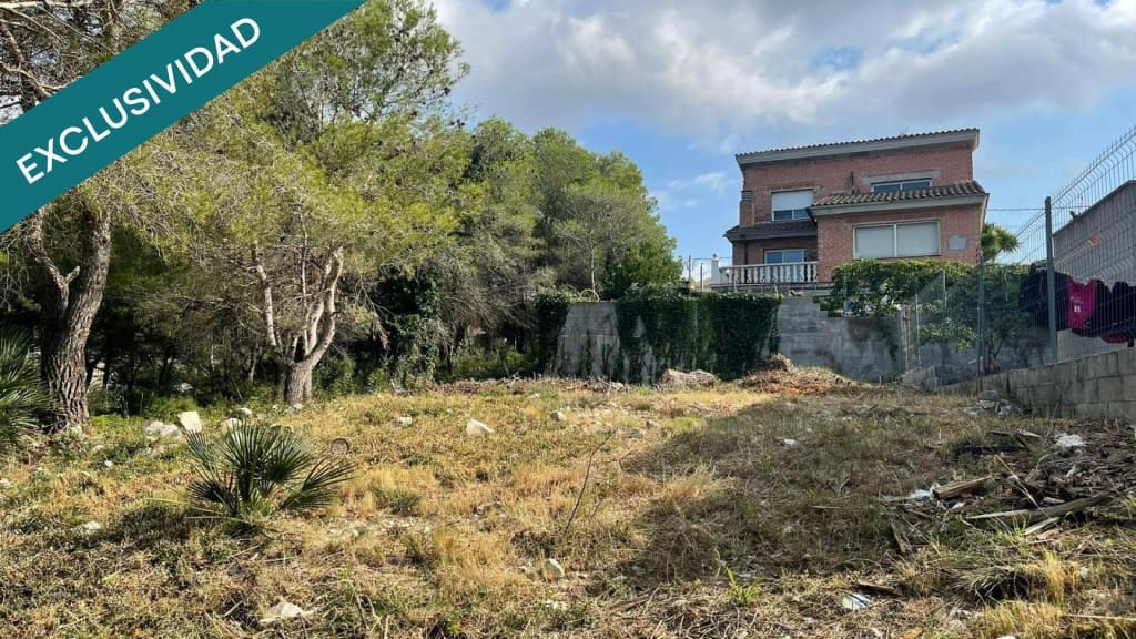 Działka budowlana na sprzedaż w Canyelles - 44 000 € (Ref: 9595140)