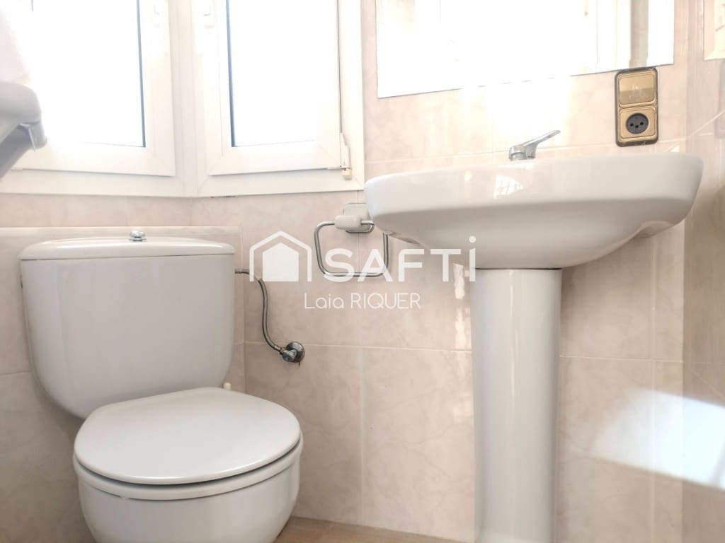 3 soverom Villa til salgs i Pineda de Mar med garasje - € 499 000 (Ref: 9595145)