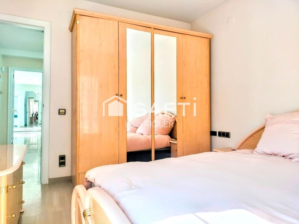 3 soverom Villa til salgs i Pineda de Mar med garasje - € 499 000 (Ref: 9595145)