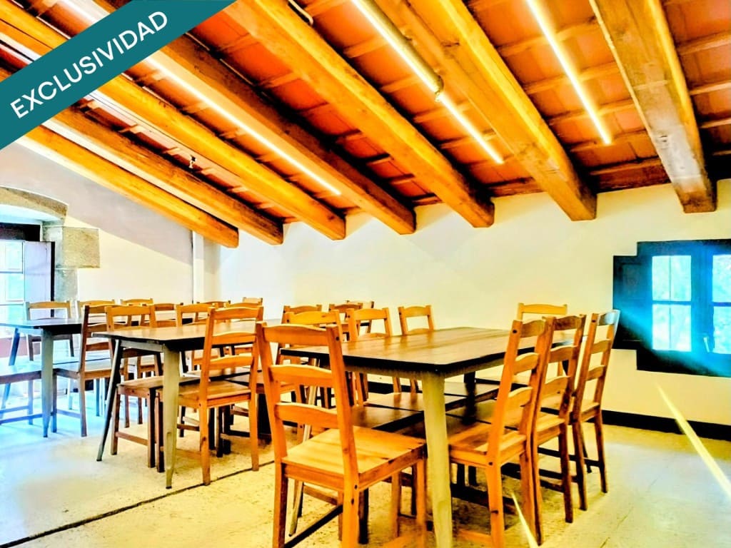 Komercyjne na sprzedaż w Arenys de Mar z garażem - 490 000 € (Ref: 9595146)