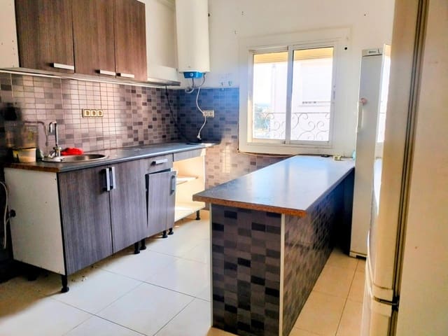 5 makuuhuone Huvila myytävänä paikassa Blanes - 309 000 € (Ref: 9595147)