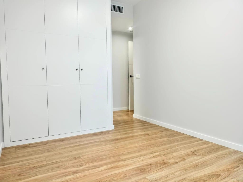 4 bedroom Apartment for rent in Mataro with pool - € 2,100 (Ref: 9595148)