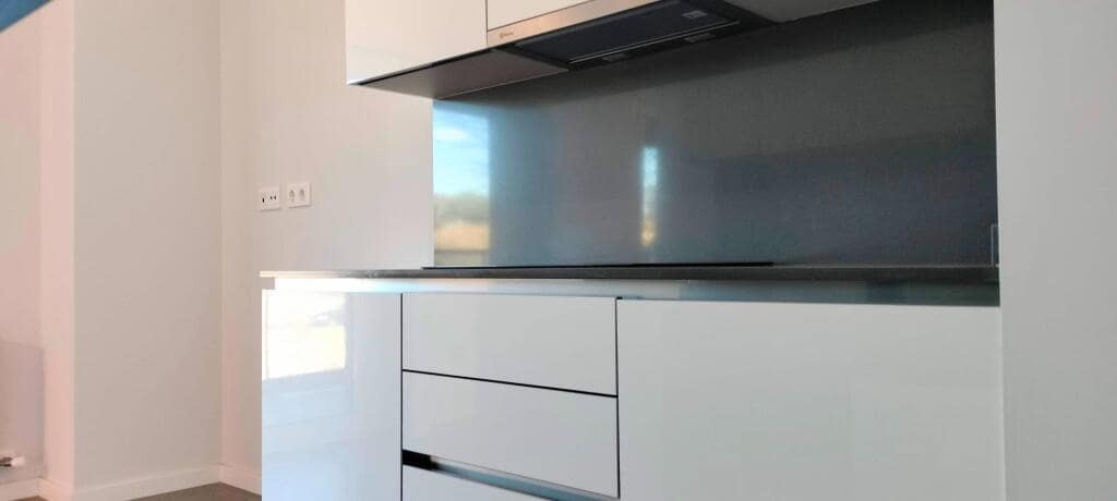 4 bedroom Apartment for rent in Mataro with pool - € 2,100 (Ref: 9595148)