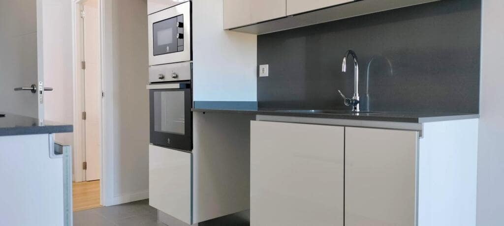 4 bedroom Apartment for rent in Mataro with pool - € 2,100 (Ref: 9595148)