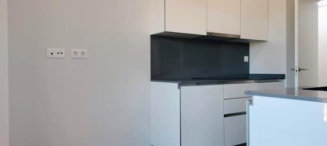 4 makuuhuone Huoneisto vuokrattavana paikassa Mataró mukana uima-altaan - 2 100 € (Ref: 9595148)