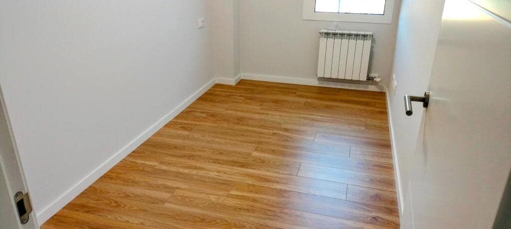 4 bedroom Apartment for rent in Mataro with pool - € 2,100 (Ref: 9595148)