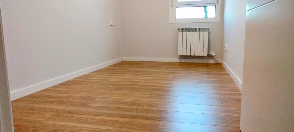 4 bedroom Apartment for rent in Mataro with pool - € 2,100 (Ref: 9595148)