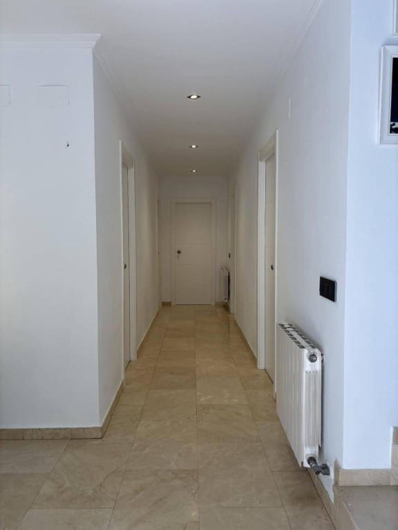 4 soveværelse Villa til salg i Calella med swimmingpool garage - € 659.000 (Ref: 9595150)