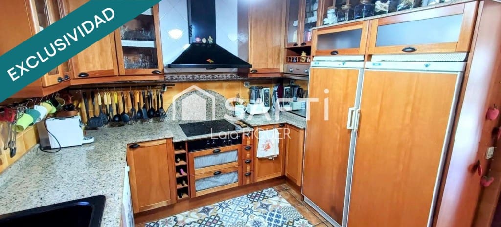 Chalet de 5 habitaciones en Sant Cebrià de Vallalta en venta con piscina - 673.000 € (Ref: 9595151)