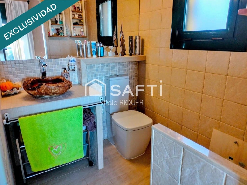 Chalet de 5 habitaciones en Sant Cebrià de Vallalta en venta con piscina - 673.000 € (Ref: 9595151)