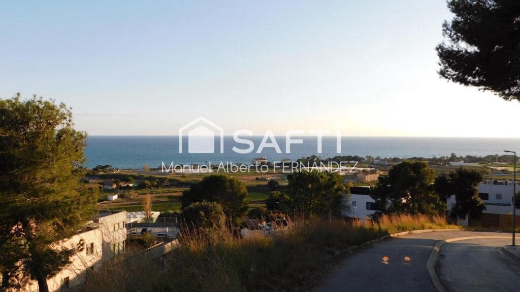 Building Plot for sale in Mataro - € 465,000 (Ref: 9595153)