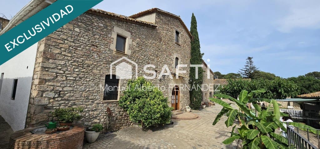 9 bedroom Villa for sale in Llica d'Amunt with pool garage - € 2,800,000 (Ref: 9595164)