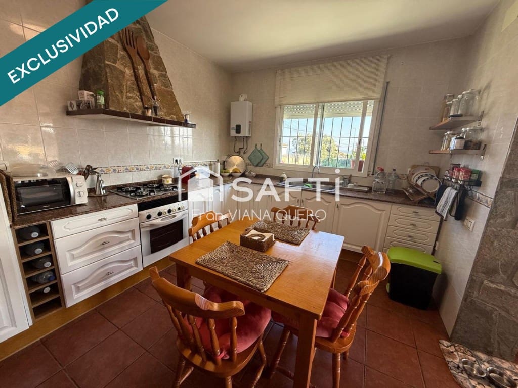 4 soverom Villa til salgs i Tordera med garasje - € 357 000 (Ref: 9595175)