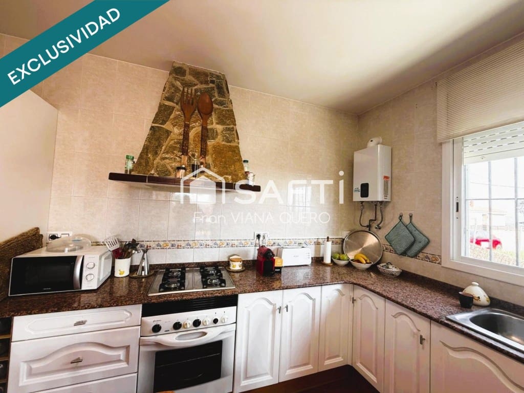 4 soverom Villa til salgs i Tordera med garasje - € 357 000 (Ref: 9595175)