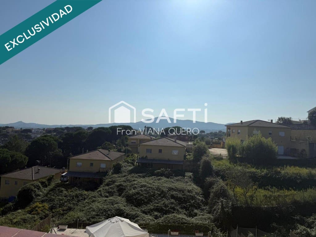 4 soverom Villa til salgs i Tordera med garasje - € 357 000 (Ref: 9595175)