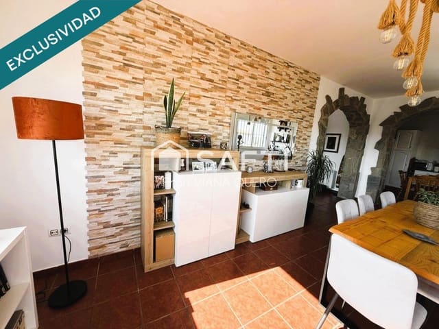 4 soverom Villa til salgs i Tordera med garasje - € 357 000 (Ref: 9595175)