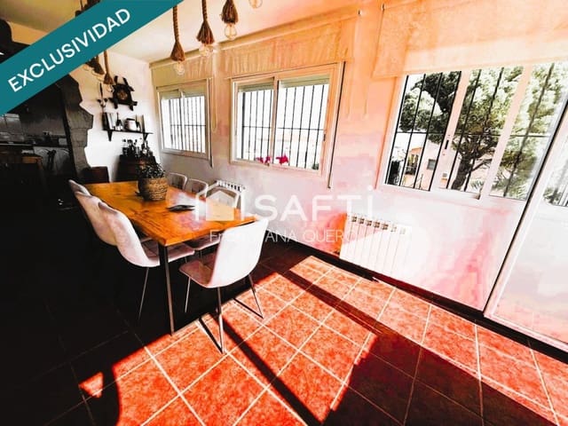 4 soverom Villa til salgs i Tordera med garasje - € 357 000 (Ref: 9595175)