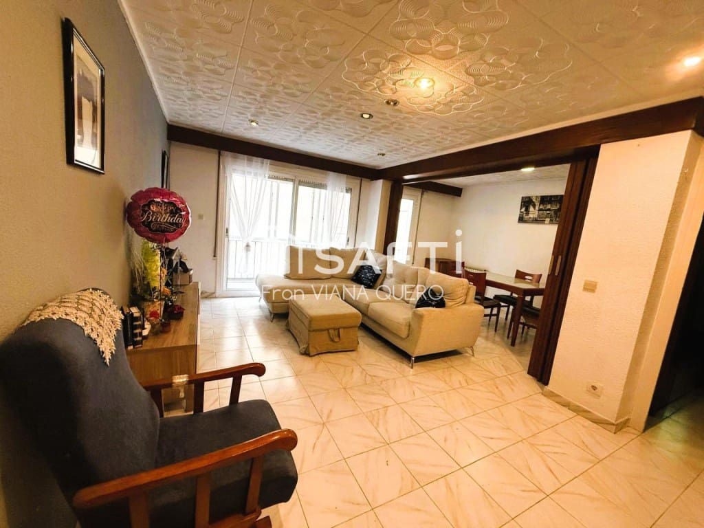 3 bedroom Apartment for sale in Canet de Mar - € 210,000 (Ref: 9595176)