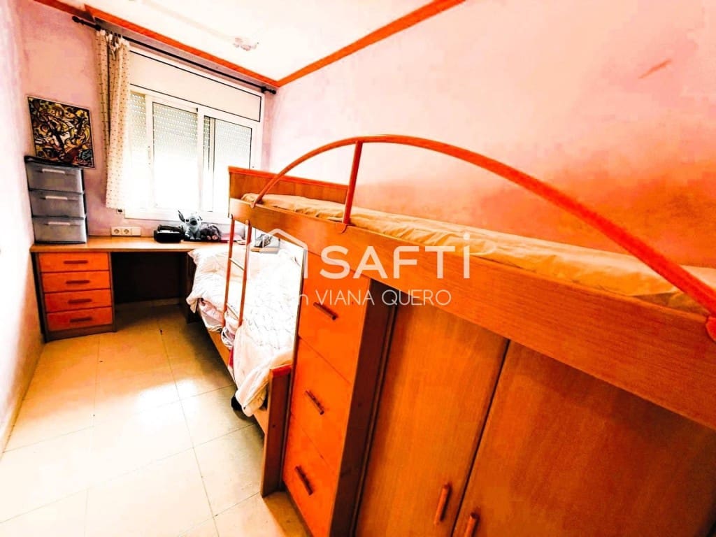 3 bedroom Apartment for sale in Pineda de Mar with pool - € 235,000 (Ref: 9595177)