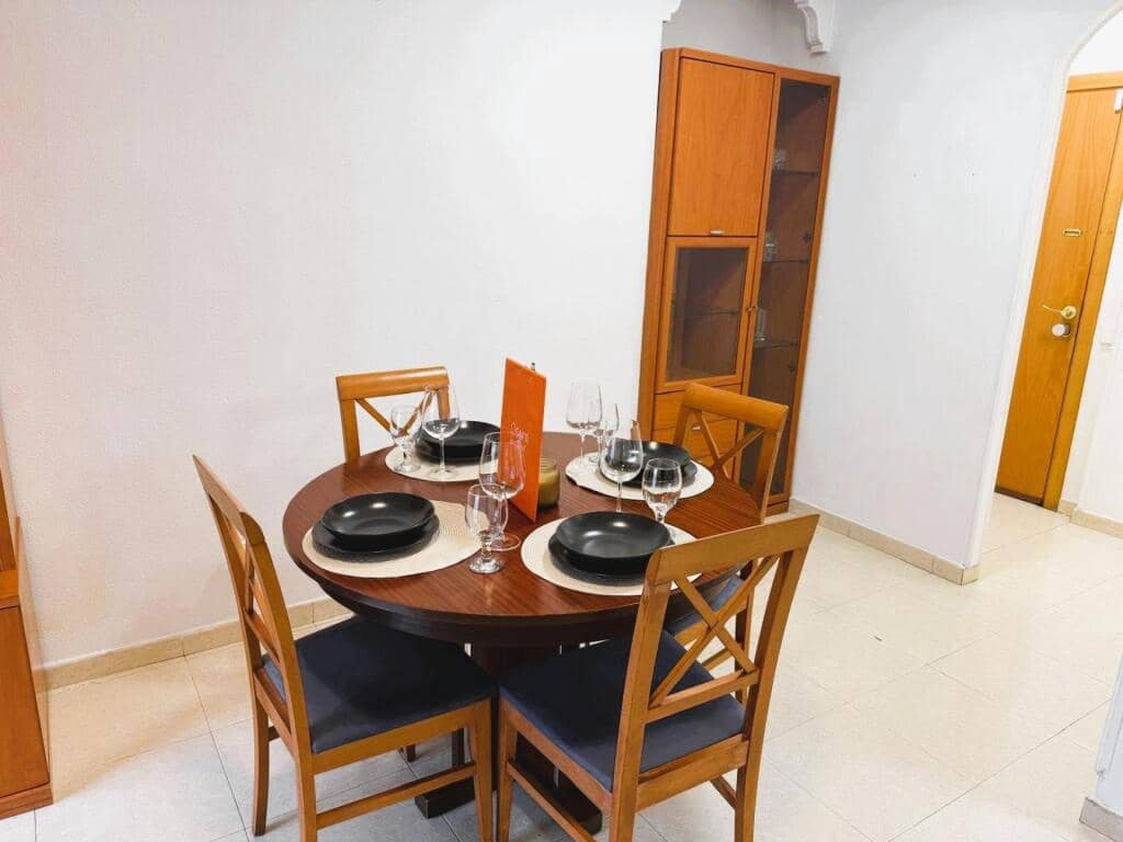 3 bedroom Apartment for sale in Pineda de Mar with pool - € 235,000 (Ref: 9595177)