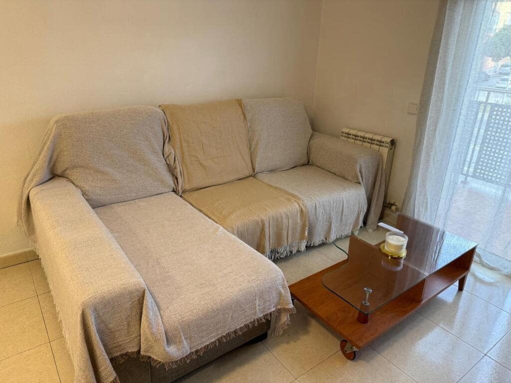 3 bedroom Apartment for sale in Pineda de Mar with pool - € 235,000 (Ref: 9595177)