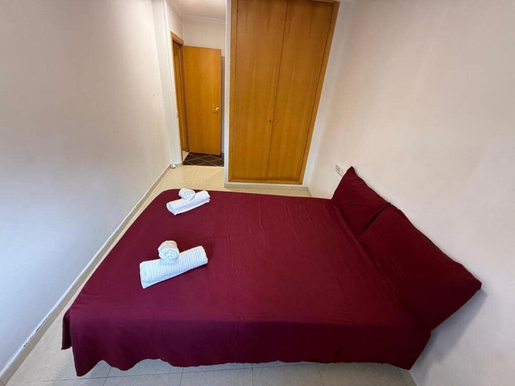 3 bedroom Apartment for sale in Pineda de Mar with pool - € 235,000 (Ref: 9595177)