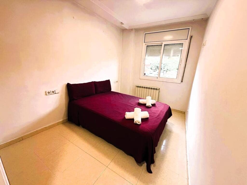 3 bedroom Apartment for sale in Pineda de Mar with pool - € 235,000 (Ref: 9595177)