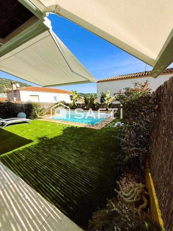 3 soveværelse Villa til salg i Pineda de Mar med swimmingpool garage - € 679.000 (Ref: 9595180)