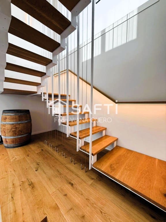 3 soveværelse Villa til salg i Pineda de Mar med swimmingpool garage - € 679.000 (Ref: 9595180)