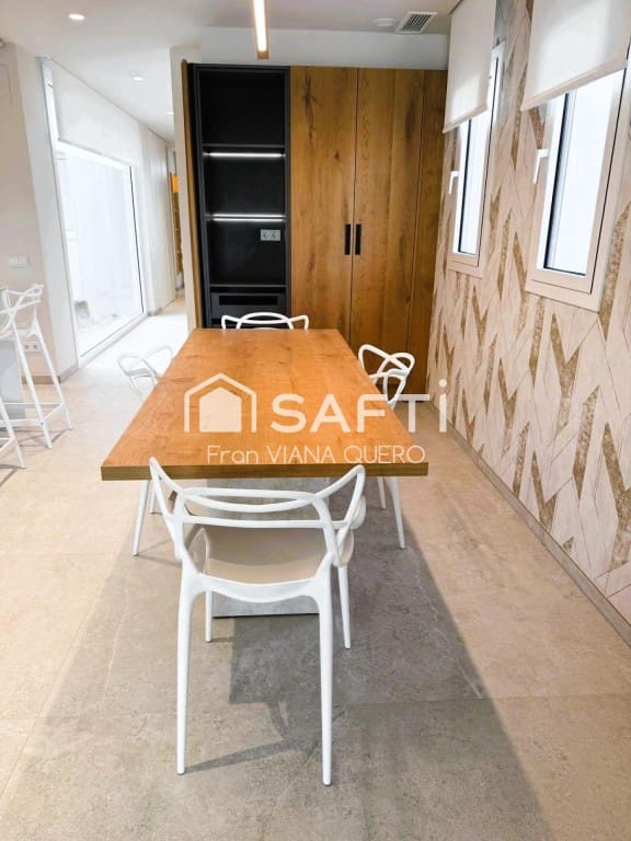 3 soveværelse Villa til salg i Pineda de Mar med swimmingpool garage - € 679.000 (Ref: 9595180)