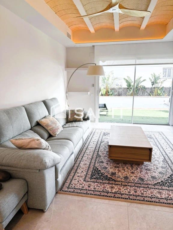 3 soveværelse Villa til salg i Pineda de Mar med swimmingpool garage - € 679.000 (Ref: 9595180)