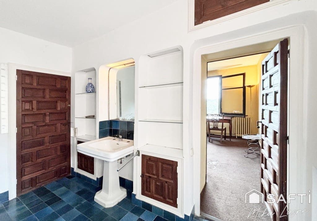 8 slaapkamer Finca/Landhuis te koop in Barcelona stad met zwembad garage - € 2.500.000 (Ref: 9595182)