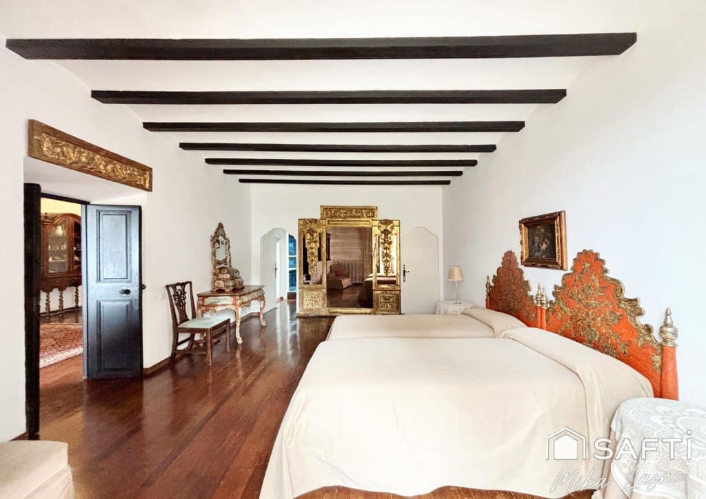 8 slaapkamer Finca/Landhuis te koop in Barcelona stad met zwembad garage - € 2.500.000 (Ref: 9595182)