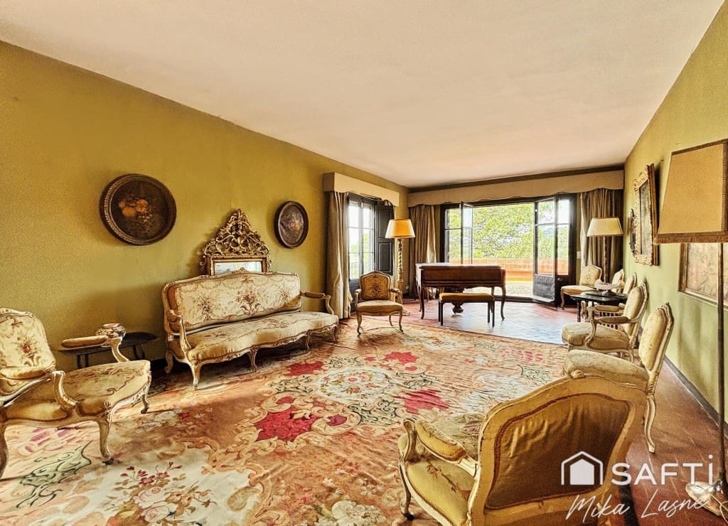 8 slaapkamer Finca/Landhuis te koop in Barcelona stad met zwembad garage - € 2.500.000 (Ref: 9595182)