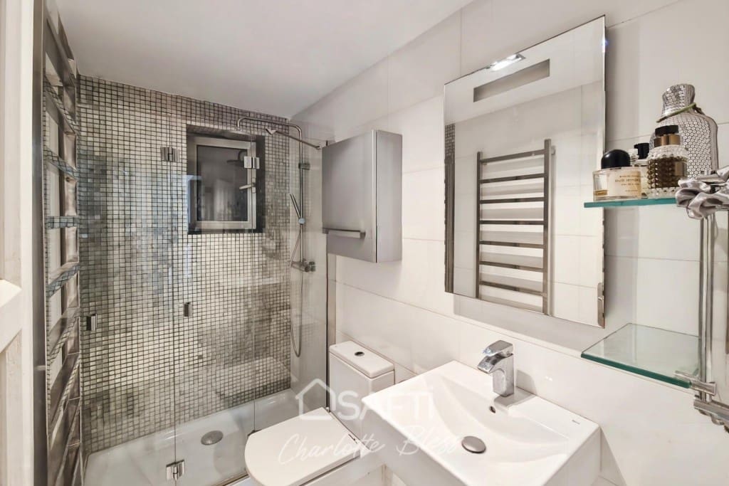 4 soveværelse Villa til salg i Sant Pere de Ribes med swimmingpool - € 775.000 (Ref: 9595189)