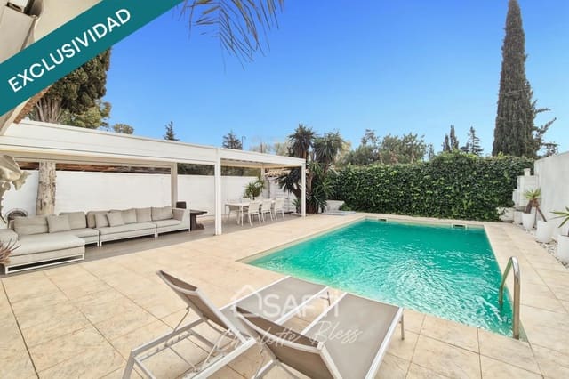 4 soveværelse Villa til salg i Sant Pere de Ribes med swimmingpool - € 775.000 (Ref: 9595189)