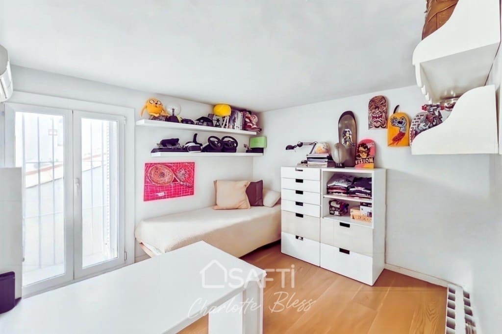 4 soveværelse Villa til salg i Sant Pere de Ribes med swimmingpool - € 775.000 (Ref: 9595189)