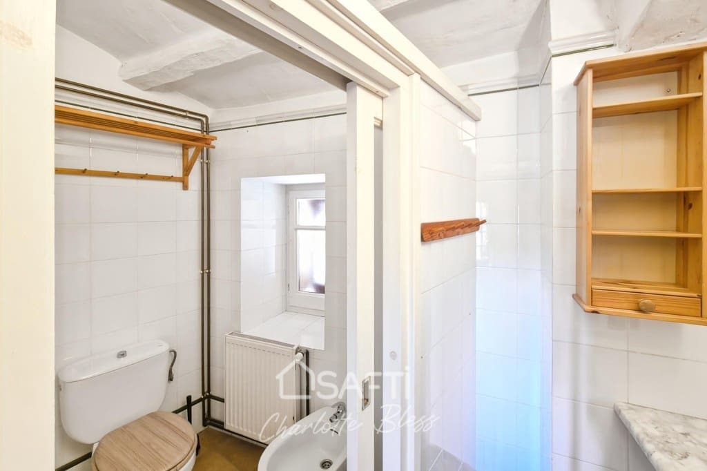 Adosado de 4 habitaciones en Vilanova d'Espoia en venta - 249.000 € (Ref: 9595190)