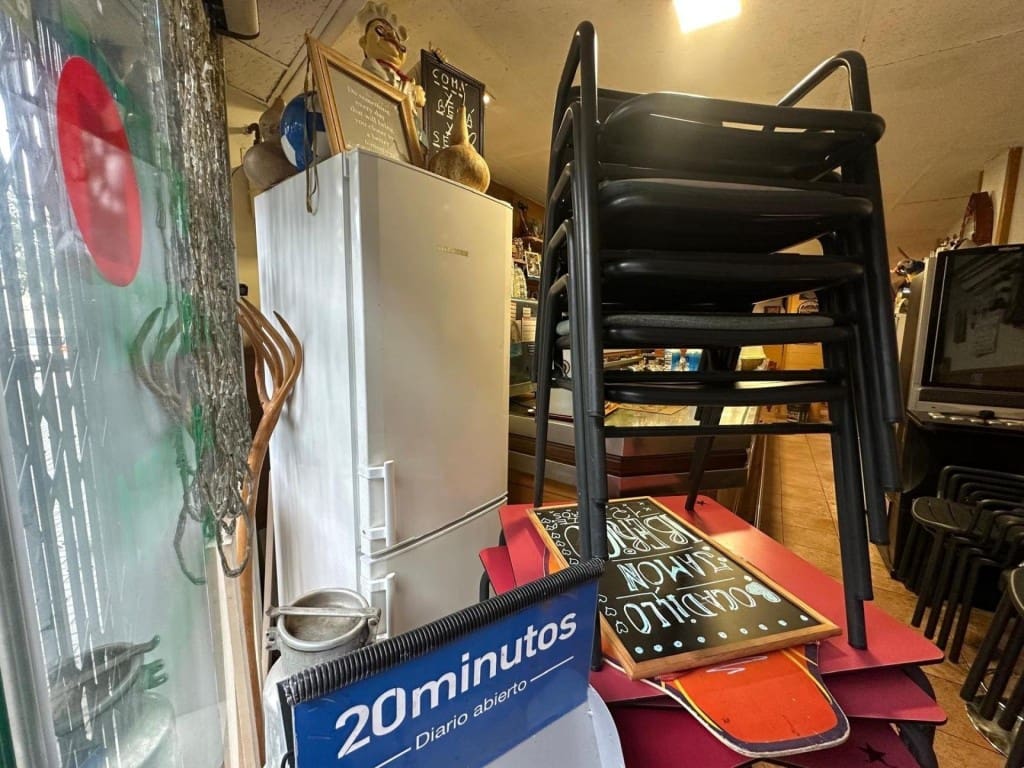 Local Commercial à vendre à Barcelone ville - 410 000 € (Ref: 9595191)