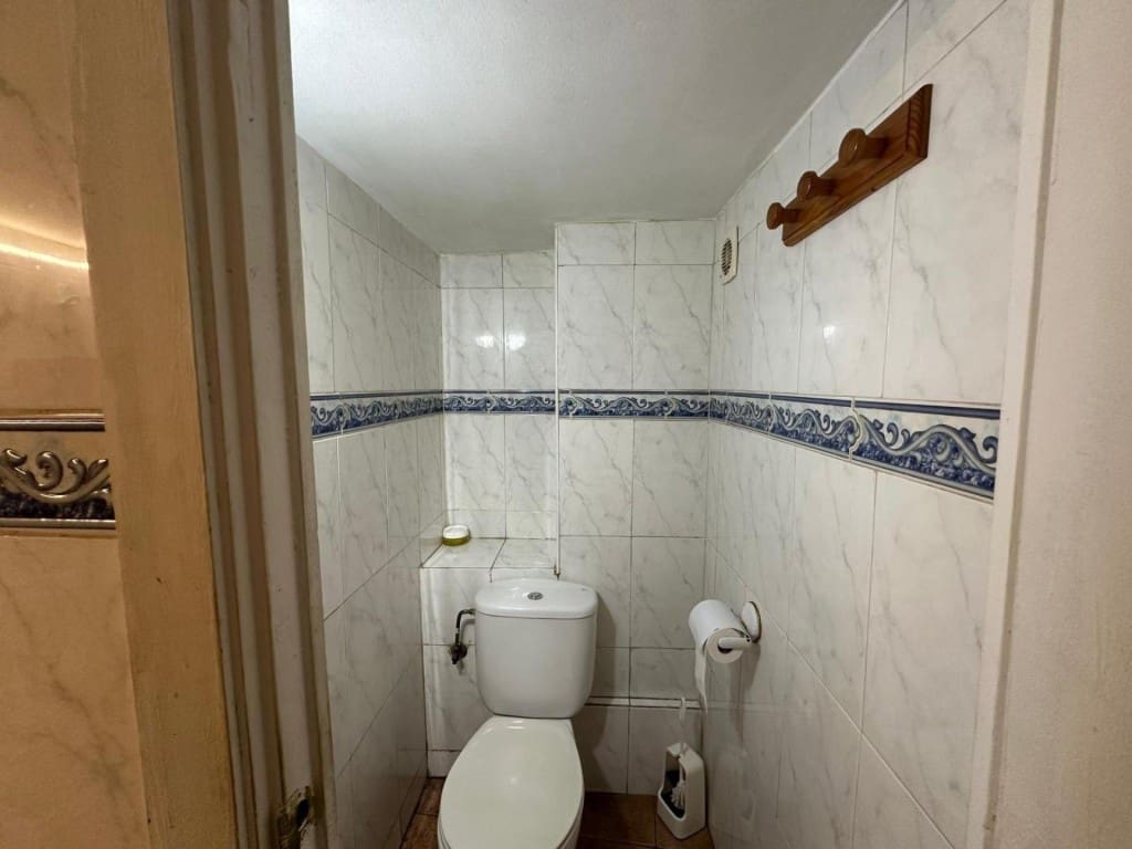 Local Commercial à vendre à Barcelone ville - 410 000 € (Ref: 9595191)