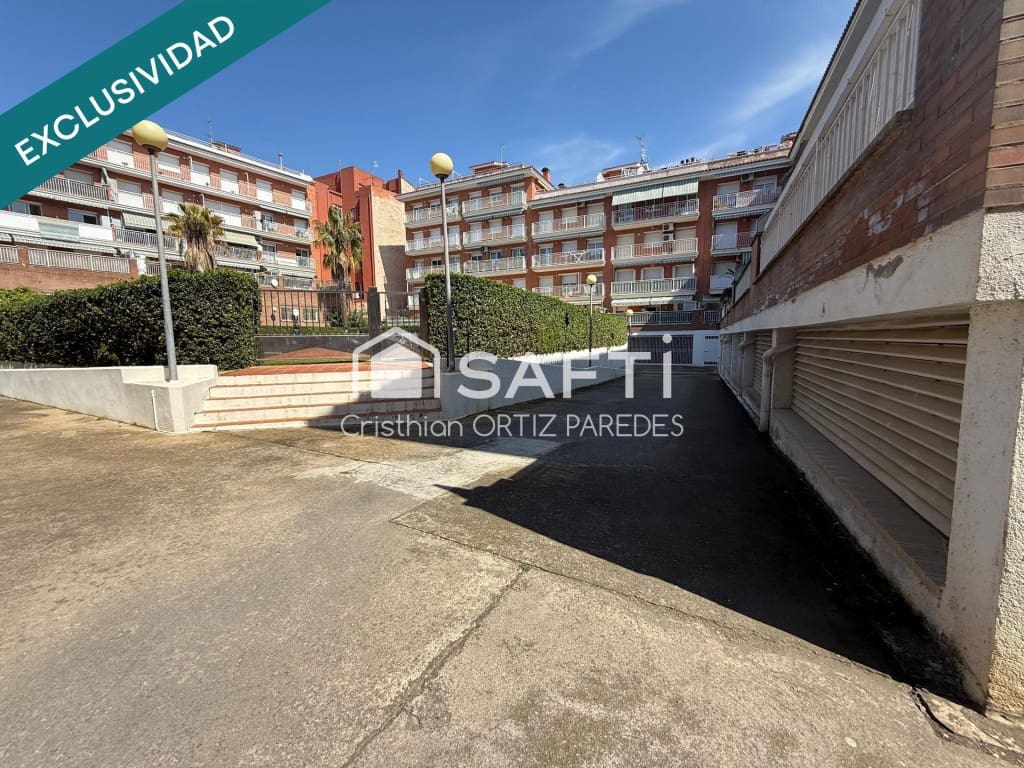 Garage for sale in Malgrat de Mar - € 12,000 (Ref: 9595196)